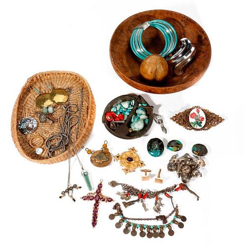 Collection of Costume Jewelry, Beads and Other Curio.