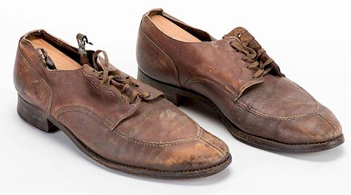 Mentalist's Radio Signal Shoes. New York: Rajah Raboid (Maurice P. Kitchen), ca. 1920s. In the manner of an enchanted teakettle, a set of leather dres
