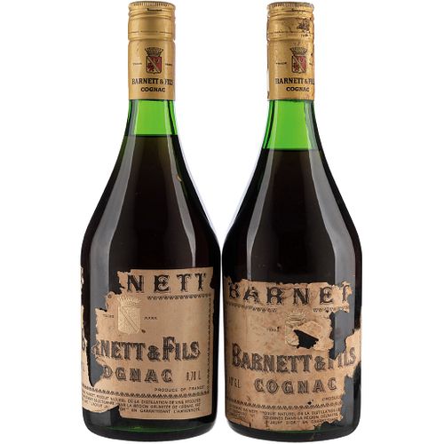 Barnett & Fils. V.S.O.P. Cognac. France. Piezas: 2. Etiquetas con faltantes.