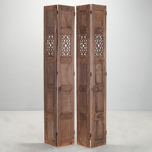 Antique Gothic style carved oak floor screen