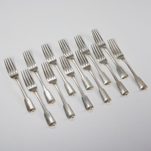 (12) Georgian period sterling silver forks