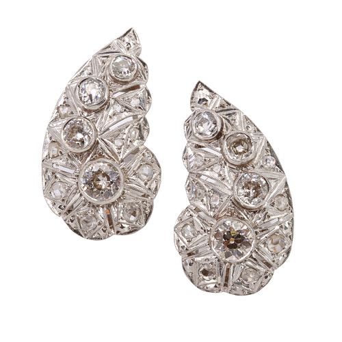 2.55 cts in Diamonds Platinum Earrings
