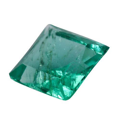 3.78 carats natural Emerald