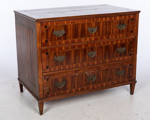 Northern Italian Chest of Drawers, 18th C