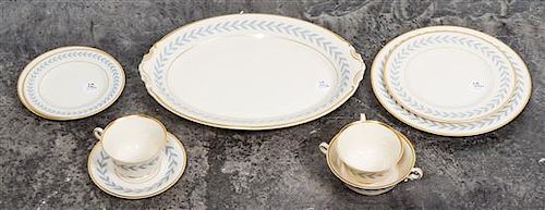 A Syracuse China Partial Dinner Service Diameter of dinner plates 10 inches.