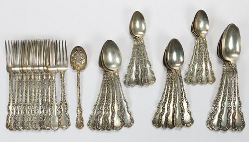 WHITING MFG. CO. "LOUIS XV" STERLING SILVER 40-PIECE FLATWARE SET, 