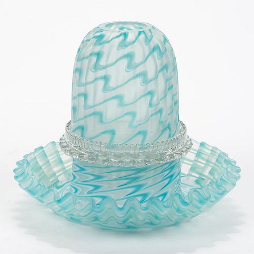 PULLED RIBBED-PATTERNED FAIRY LAMP,