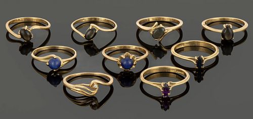 VINTAGE / CONTEMPORARY 10K YELLOW GOLD AND STONE RINGS, LOT OF NINE, 