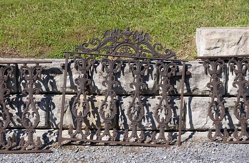 VICTORIAN CAST-IRON GARDEN FENCE WITH GATE, SET OF FOUR, 