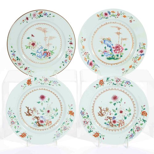 CHINESE EXPORT PORCELAIN FAMILLE ROSE PLATES, LOT OF FOUR,