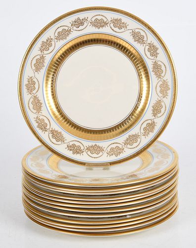 A Set of 12 Porcelain Service Plates