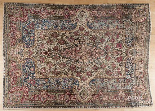 Semi antique Kirman carpet, 11'4'' x 8'5''.