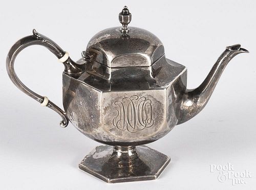 Sterling silver teapot, 5 3/4'' h., 14.9 ozt.