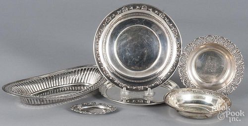 Group of sterling silver small trays, 22.7 ozt.
