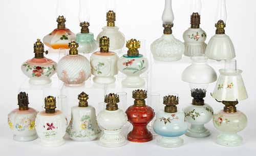 ASSORTED PATTERN OPAQUE GLASS MINIATURE LAMPS FONTS, LOT OF 18,