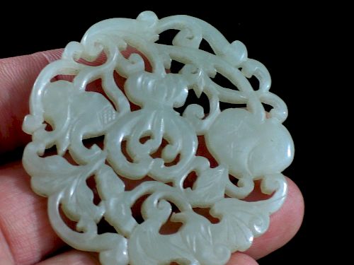 Chinese White Jade Carving 中国白玉雕件