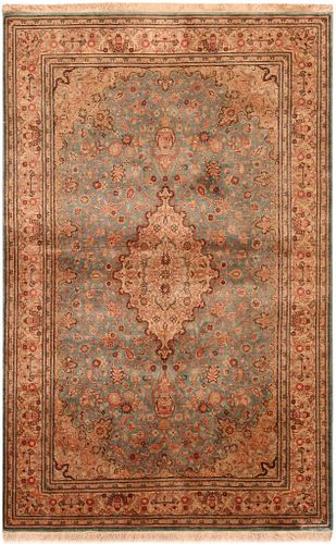 Vintage Persian Silk Qum Rug 5 ft x 3ft 2 in (1.52m x 0.96m)