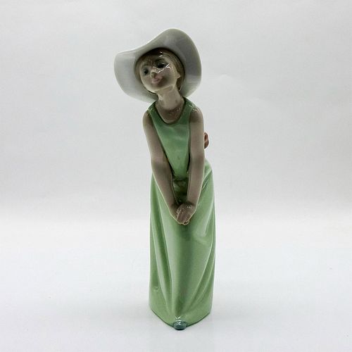 Curious 1005009 - Lladro Porcelain Figurine