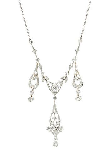 * An Edwardian Platinum and Diamond Necklace, 7.70 dwts.