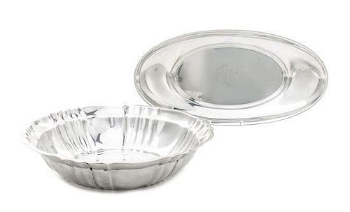 An American Silver Bowl and Bread Tray, Gorham Mfg. Co., Providence, RI, 20th Century, the bowl Chippendale pattern, shaped circ