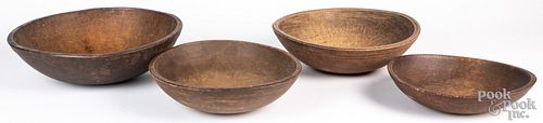 Nest of four turned wood bowls, 19th c.
