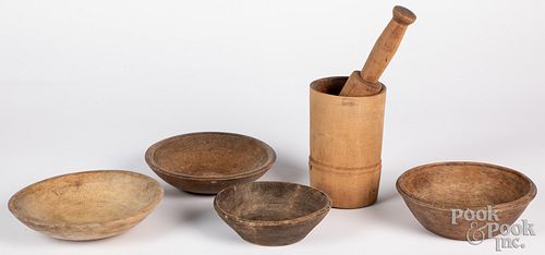 Five pieces of woodenware, 19th c.