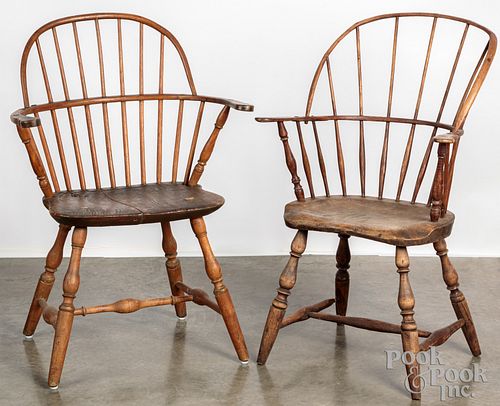 Two continuous arm Windsor chairs, 19th c.