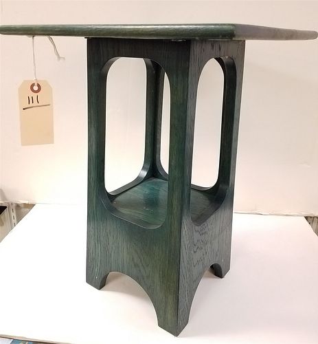 MISSION STYLE GREEN STAINED OAK STAND 18 1/2"H X 14"SQ