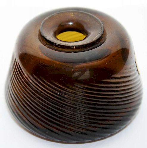 19th c  pattern-molded Pitkin-type inkwell, swirled to the left, cupped mouth, amber, open pontil, dia 2 1/4”, ht 1 1/2”, Dr