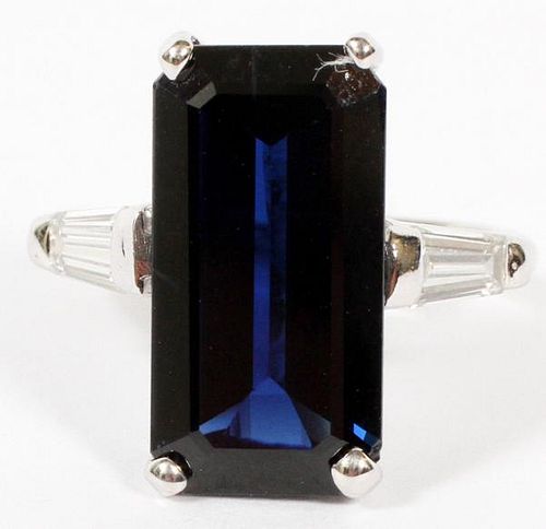5.43 CT BLUE SAPPHIRE AND PLATINUM RING