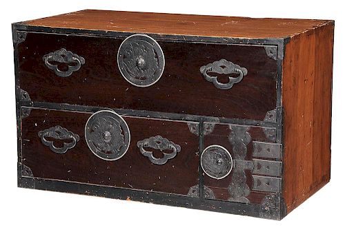 Small [Isho-Dansu] or Clothes Chest
