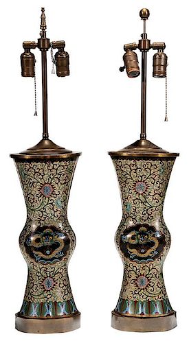 Pair Chinese Cloisonn?Vases Converted 景泰蓝凤尾尊形灯座一对,16.25英寸,19/20世纪,中国
