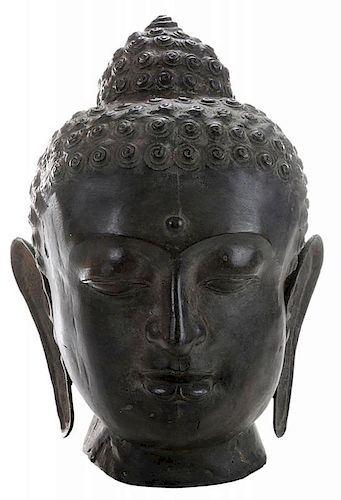 Large Bronze Bust of the Buddha 青铜菩萨头像，14英寸，17/18世纪,东南亚或不丹
