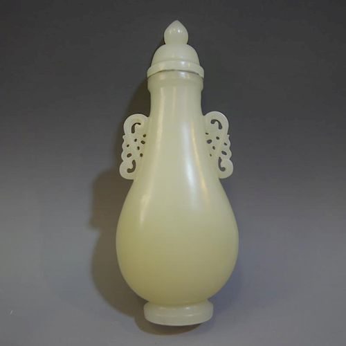 RARE ANTIQUE CHINESE CARVED JADE COVER VASE - 18TH CENTURY