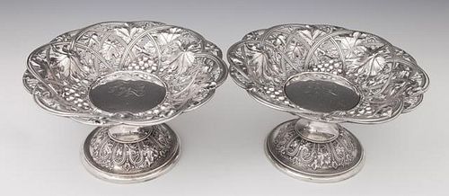Good Pair of American Sterling Silver Fruit Stands