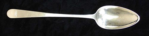 Irish sterling silver stuffing spoon of King George III era with fish engraving on handle. Made by John Daly, 6 Hoey's Ct, Dublin, 1795. Hallmarked wi