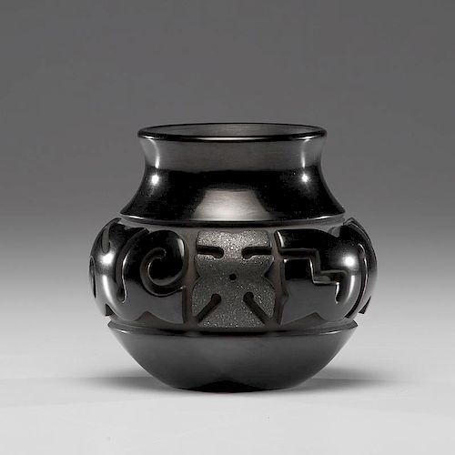 Nathan Youngblood (Santa Clara, b. 1954) Carved Pottery Bowl