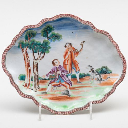 Famille Rose Scalloped Oval Dish with Two Huntsman