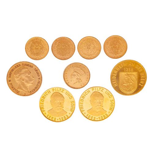 Nueve monedas y medallas HEIDENHEIMAN DEN BRENZ. 1 DOLAR, WILHELM II DEUTSCHER KAINSER, 4 MONEDAS DE DOS PESOS en oro amarillo 21k.<...