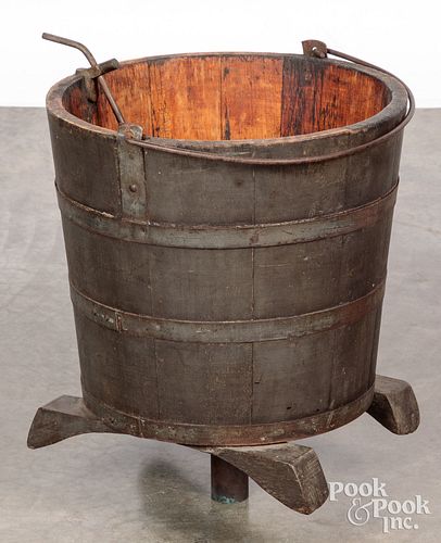 Shaker maple syrup bucket, 19th/20th c.
