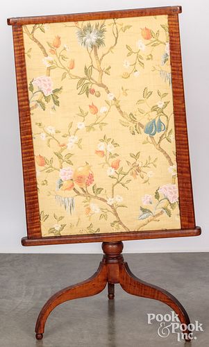Federal tiger maple fire screen, 19th c.