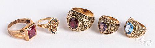 Five 10K gold and gemstone rings, 30 dwt.