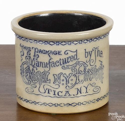 New York souvenir crock, inscribed Columbian Exposition, 1893 on one side