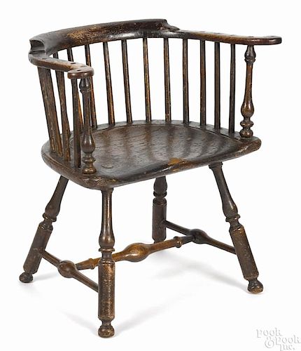 Pennsylvania lowback Windsor chair, ca. 1780, retaining an old Spanish brown surface