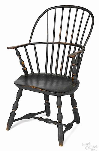 New England sackback Windsor chair, ca. 1790, retaining an old green surface with gilt highlights.