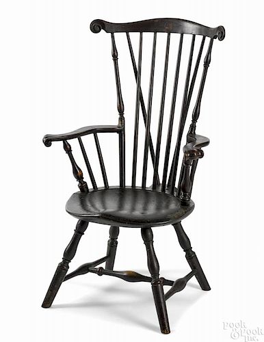 Philadelphia fanback Windsor armchair, ca. 1790, the crest with an incised eyelike device