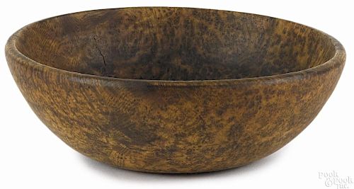 New England burl bowl, 19th c., retaining an old mellow patina, 3'' h., 8 1/2'' dia.