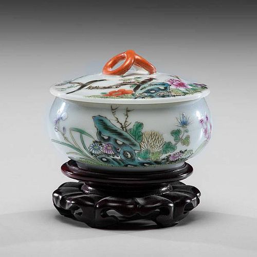 Chinese Porcelain Lidded Bowl 