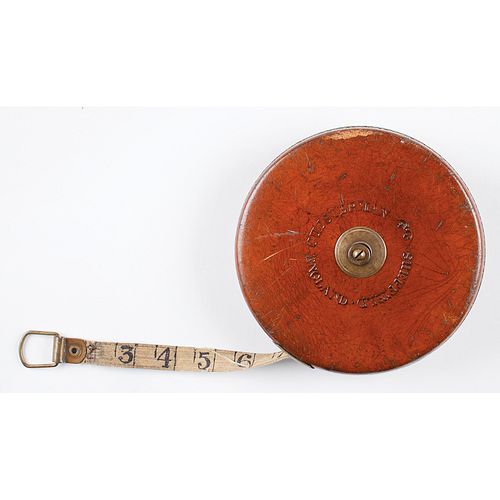 Howard Carter&#39;s Personally-Owned Tape Measure