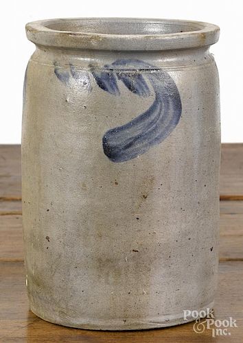 Pennsylvania stoneware jar, 19th c., with cobalt foliate spray around the shoulder, 10'' h.
